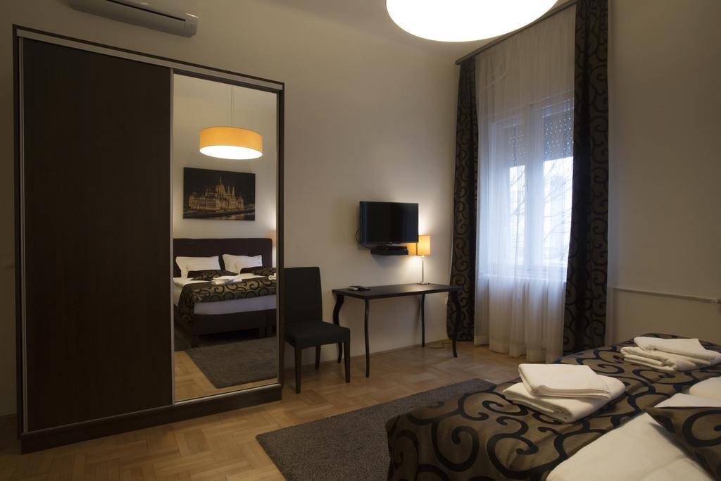 Opus Prime Apartment Budapest Kültér fotó