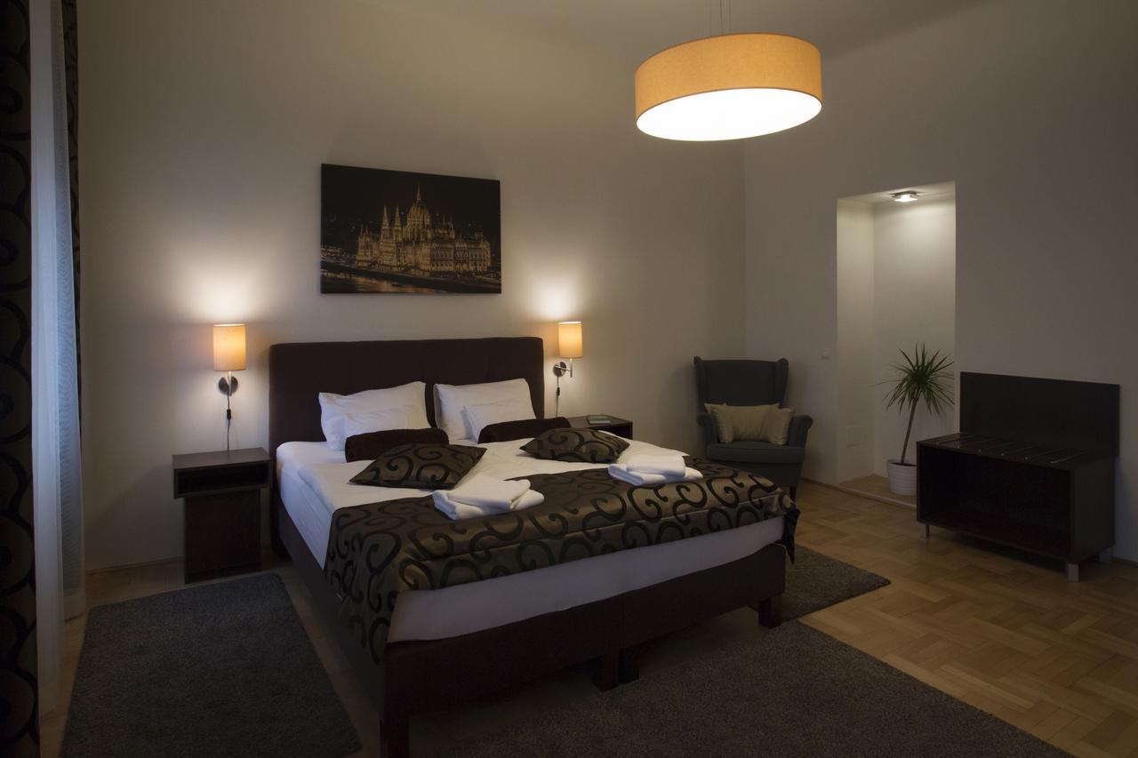 Opus Prime Apartment Budapest Kültér fotó